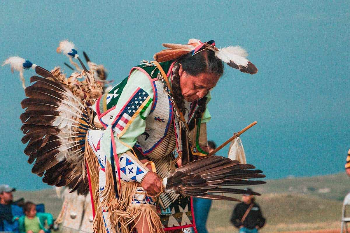 Native American Features Physical Features Of Native Americans Red Lasso